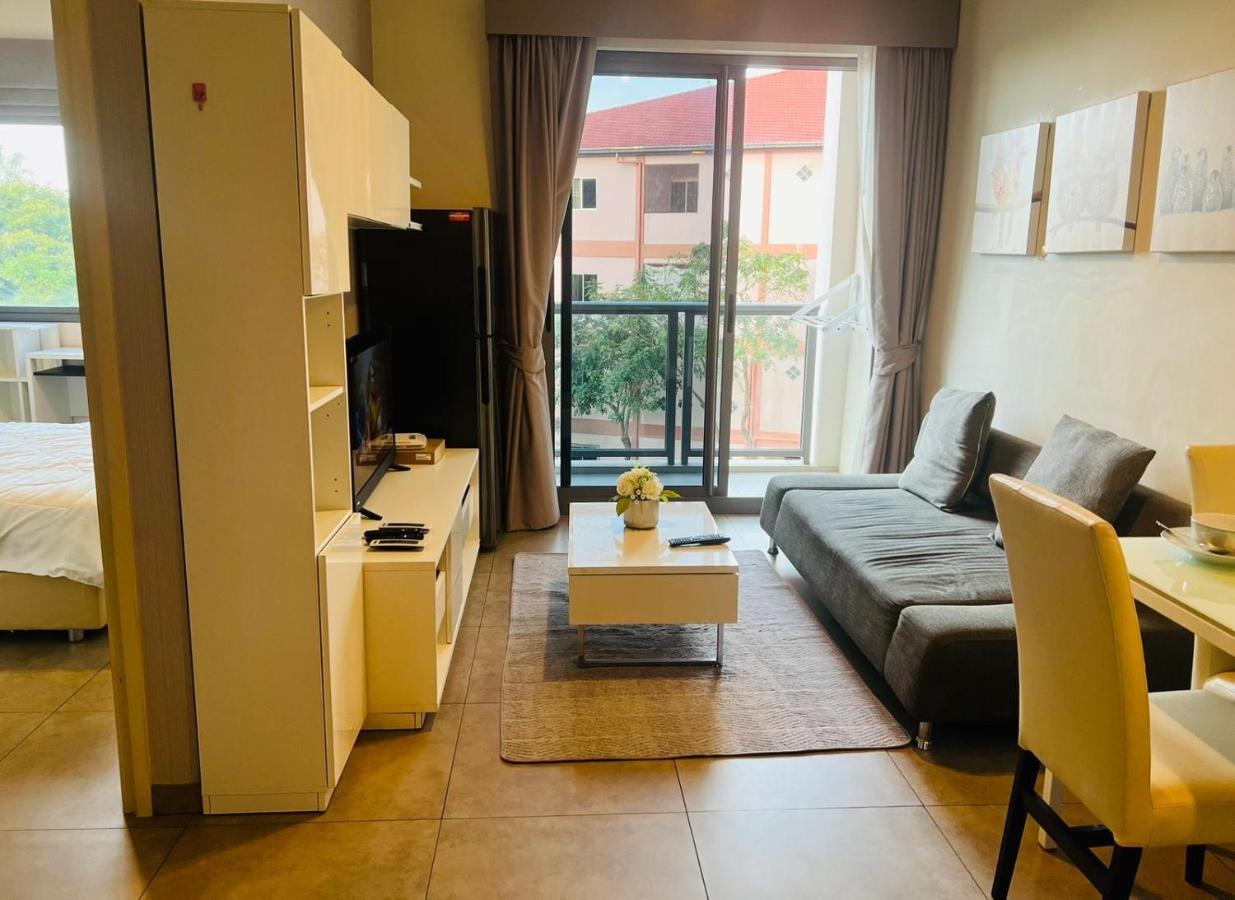 Unixx Condo Pattaya Near Walking Street Eksteriør bilde