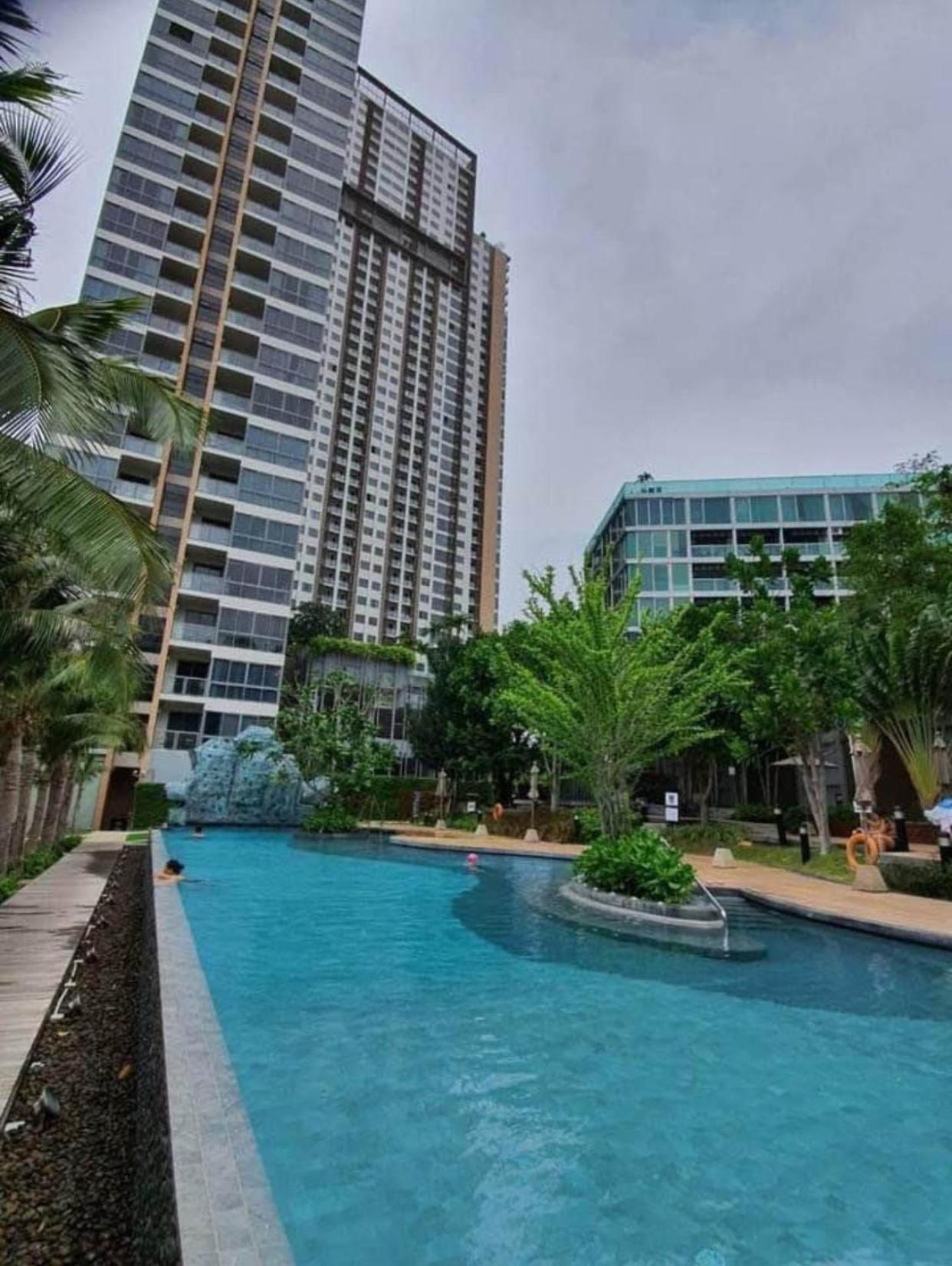 Unixx Condo Pattaya Near Walking Street Eksteriør bilde